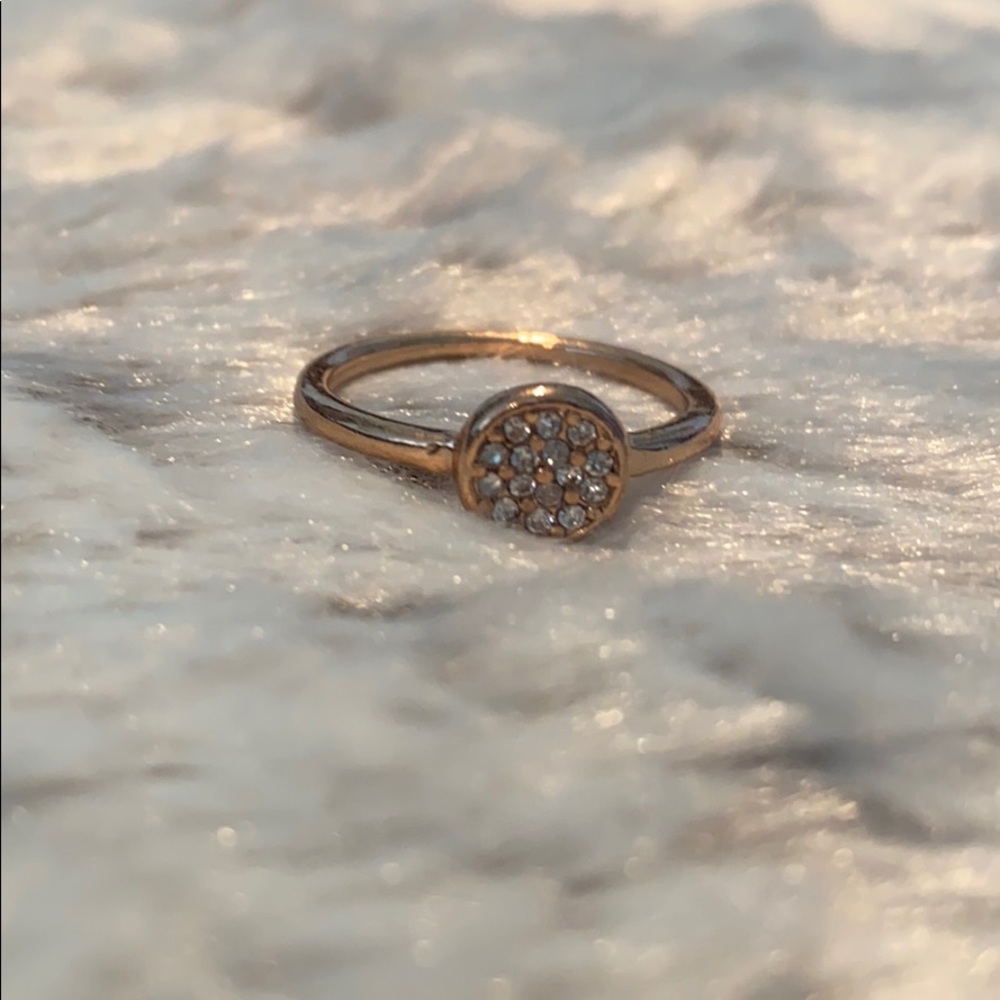 Bronze circle rhinestone ring.